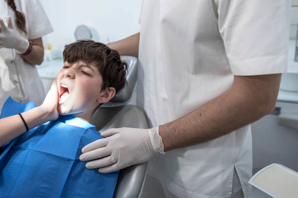 Best Emergency Dental Care for Broken or Chipped Teeth in Cedar Falls, IA